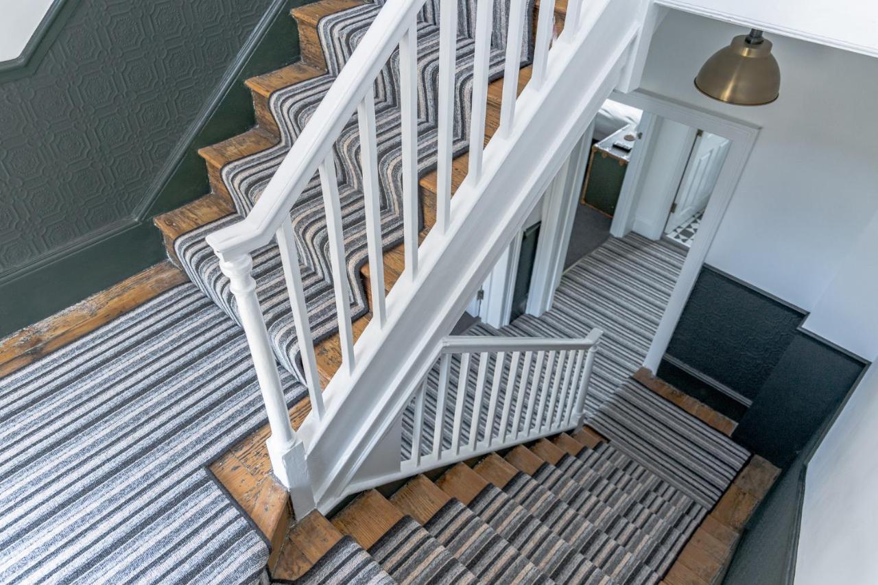 Luxurious Grand 6 Bedroom Home In Bath - Perfect For Groups & Sleeps 12! Exterior foto